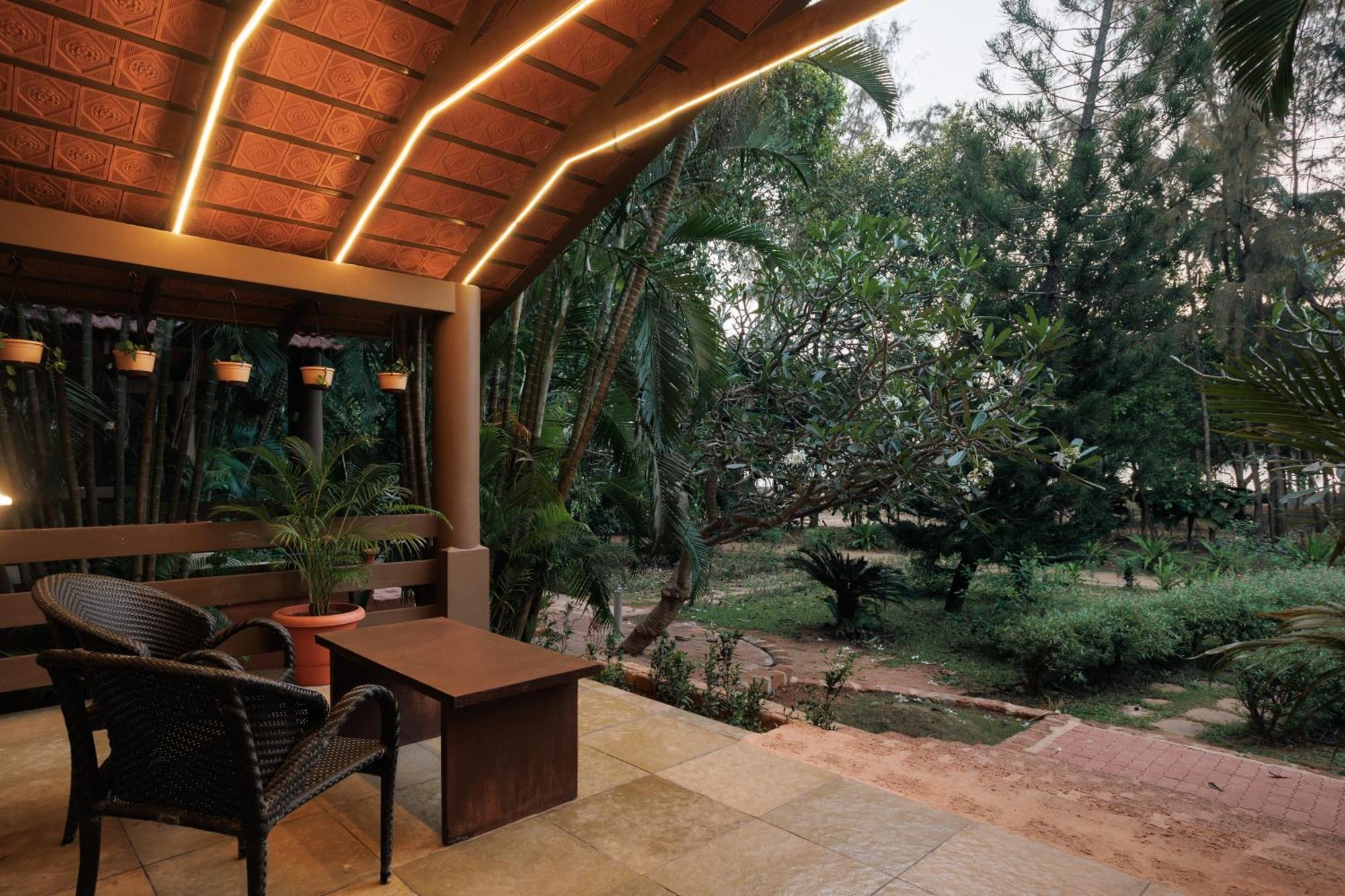 Sai Vishram Beach Resort Bainduru ภายนอก รูปภาพ