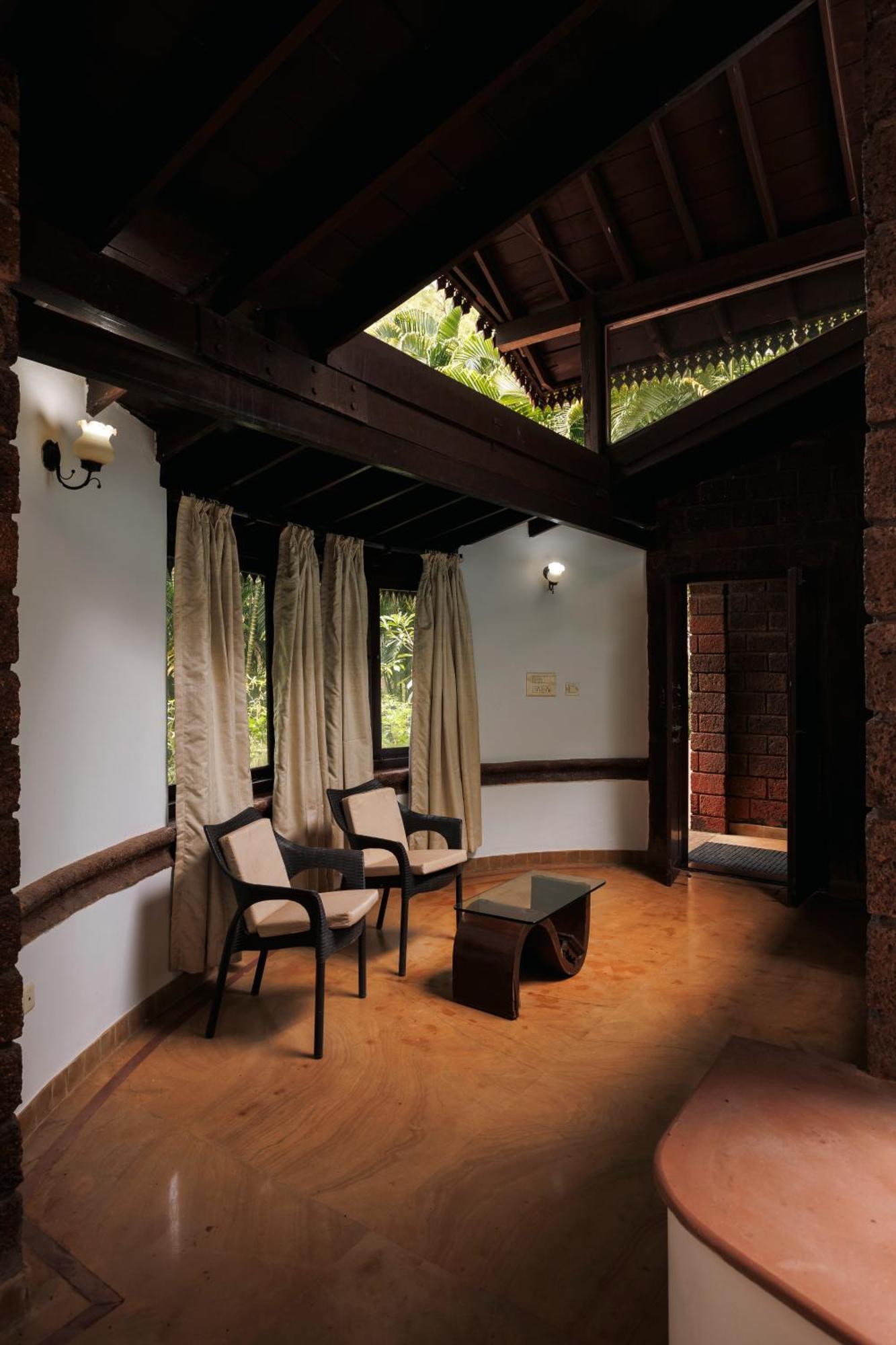 Sai Vishram Beach Resort Bainduru ภายนอก รูปภาพ