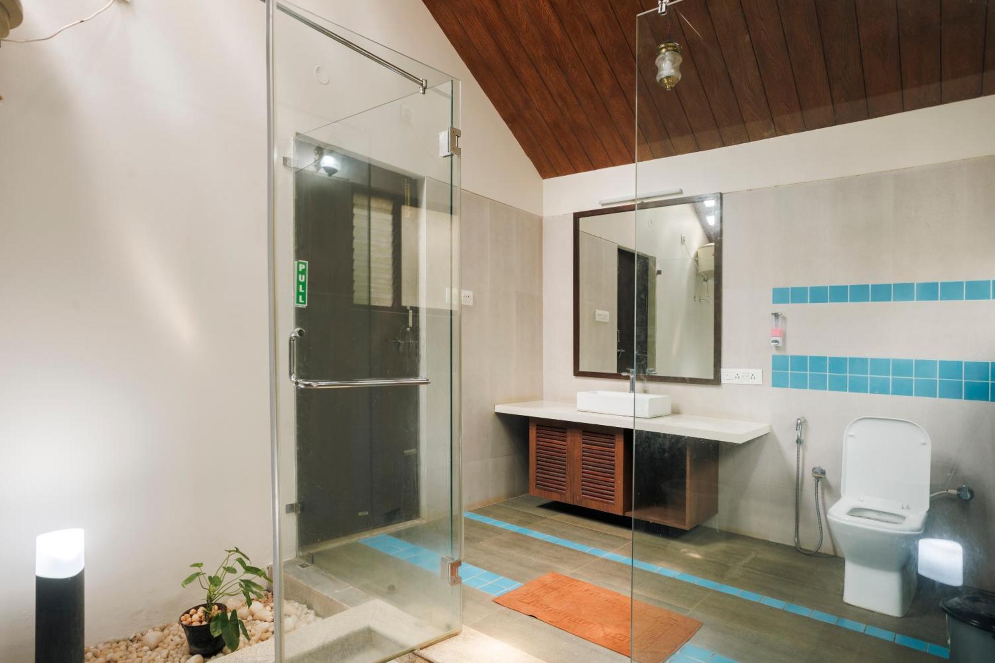 Sai Vishram Beach Resort Bainduru ภายนอก รูปภาพ