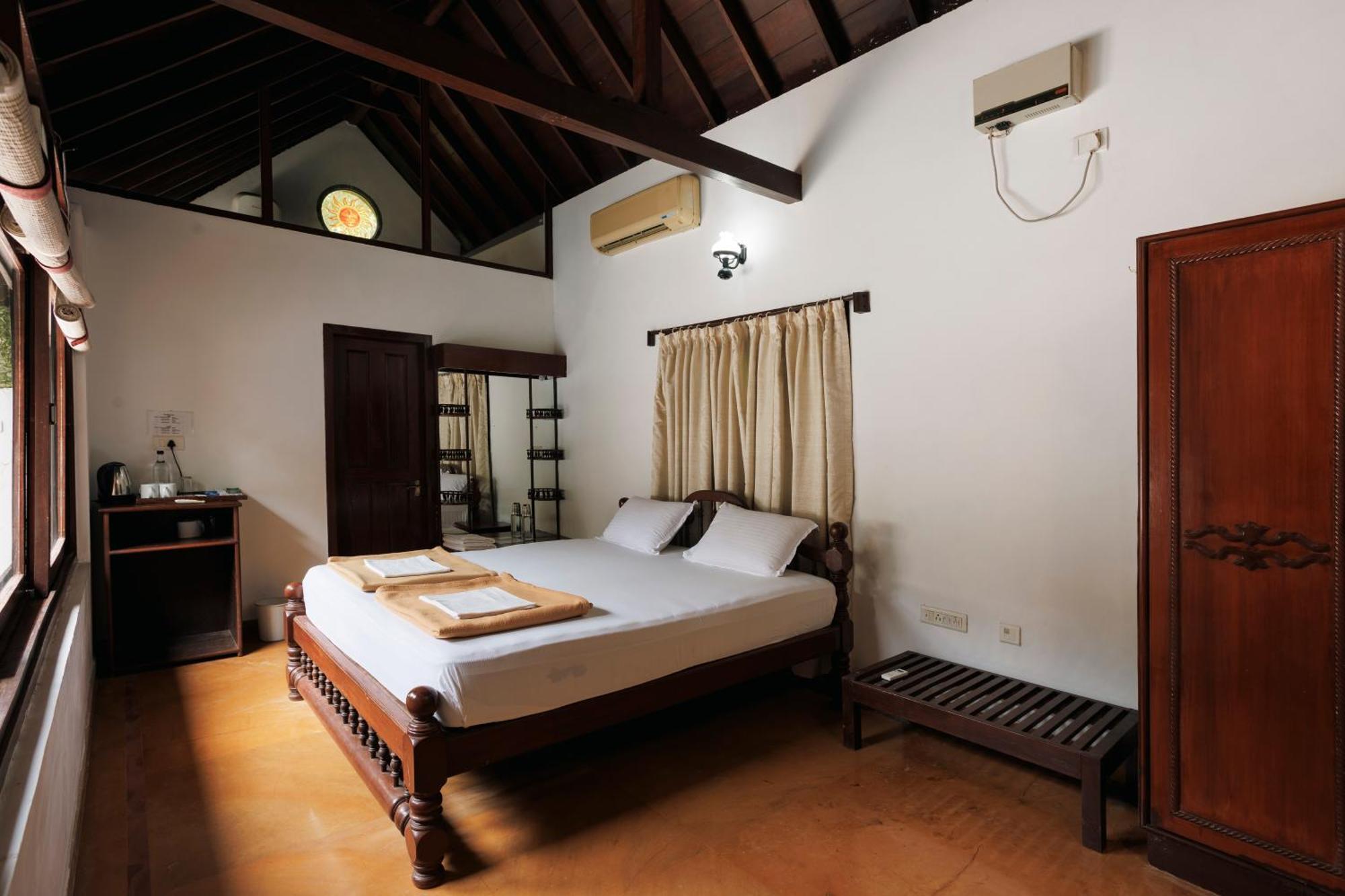 Sai Vishram Beach Resort Bainduru ภายนอก รูปภาพ