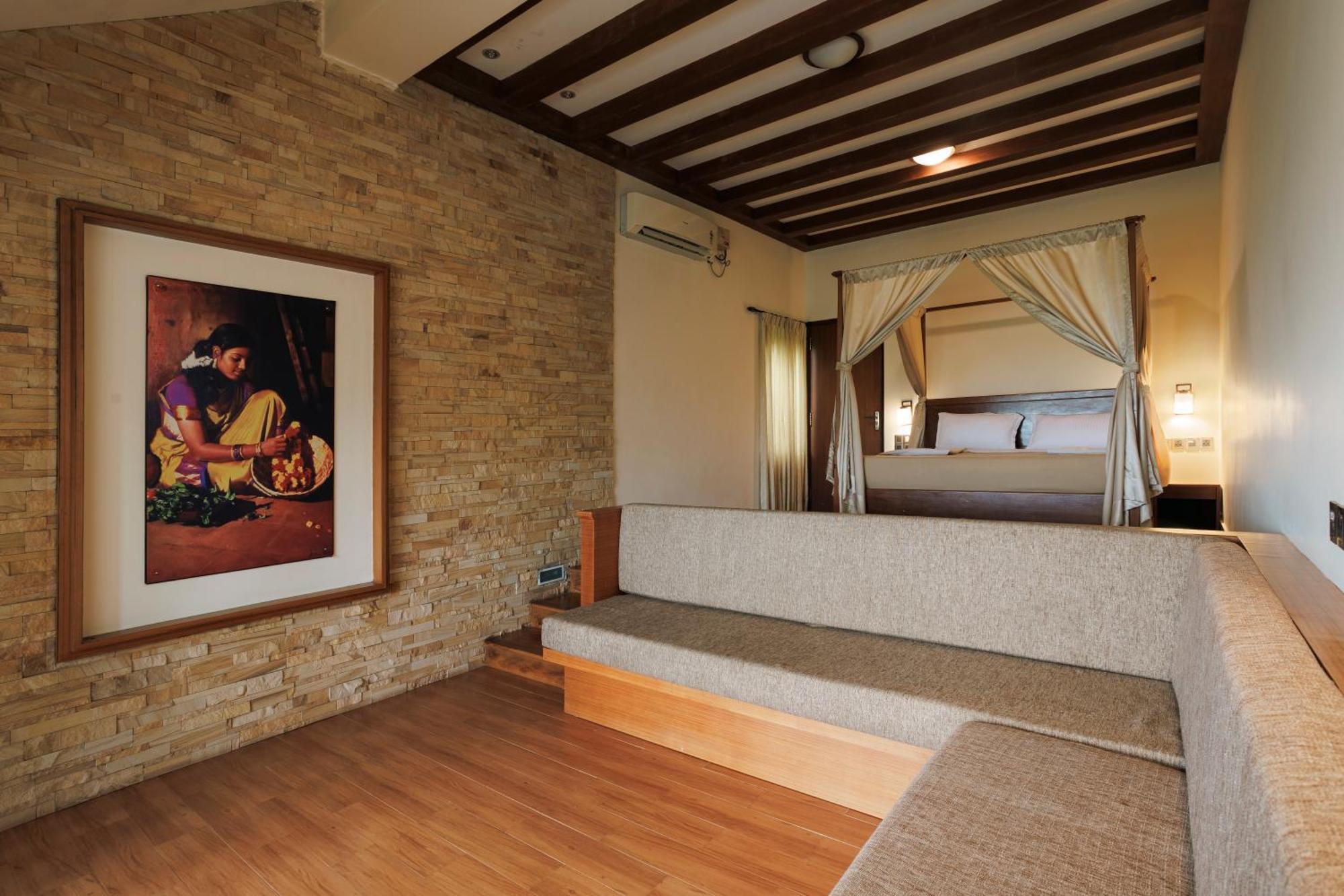 Sai Vishram Beach Resort Bainduru ภายนอก รูปภาพ