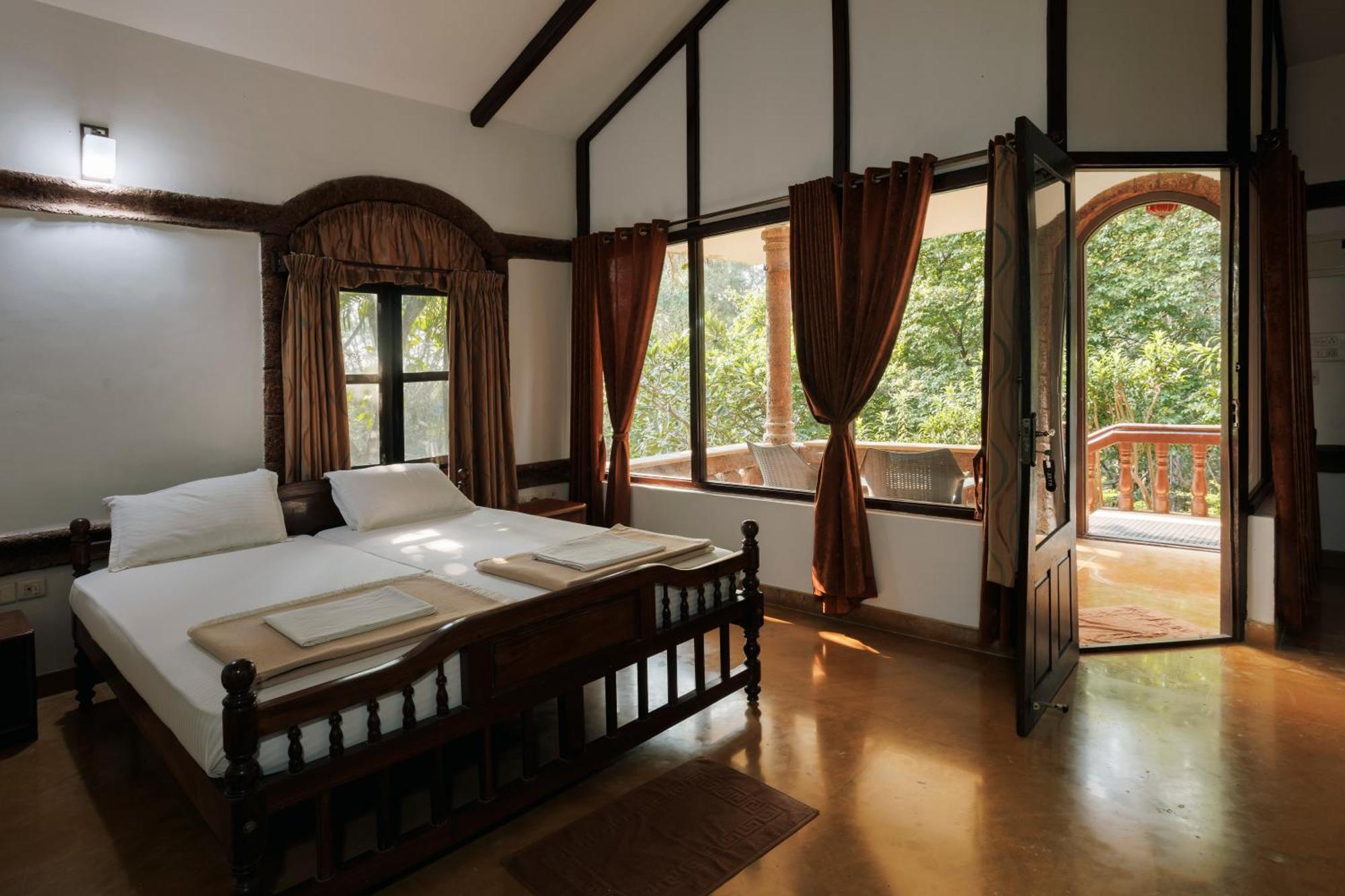Sai Vishram Beach Resort Bainduru ภายนอก รูปภาพ